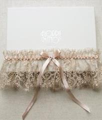 Antiquity Blush Garter